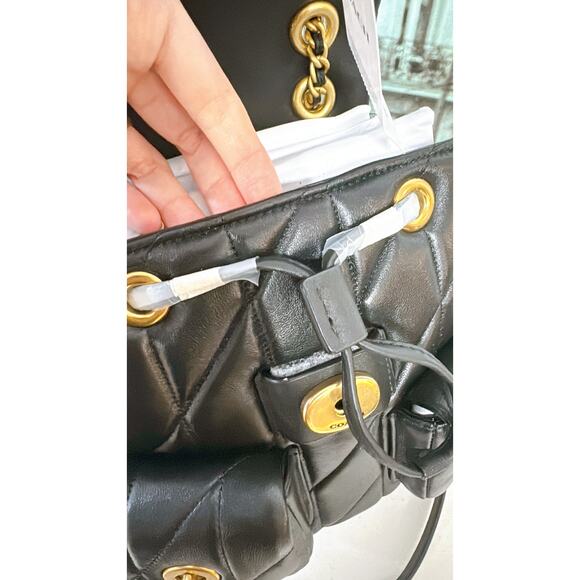 Coach CU076 Tabby Backpack With Pillow Quilting - Picture 5 of 8